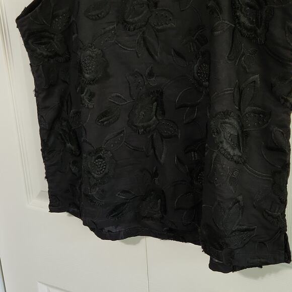 Ophelia Rose Black Spaghetti Strap Tank Top Size Med Embroidered Floral Lined - Picture 3 of 10